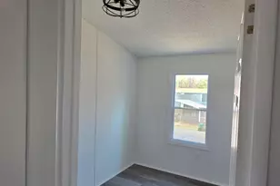 500 Washington St, Middletown, CT 06457 - Photo 16