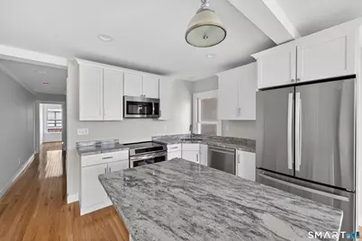 138 Bank Street #2A, New London, CT 06320 - Photo 14