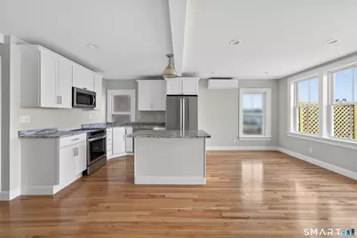 138 Bank Street #2A, New London, CT 06320 - Photo 8