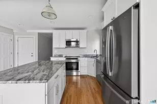 138 Bank St, New London, CT 06320 - Photo 12