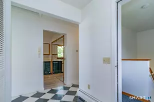 29 Millbrook Ct, Newington, CT 06111 - Photo 6