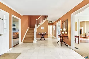 54 St George Ln, New Canaan, CT 06840 - Photo 4