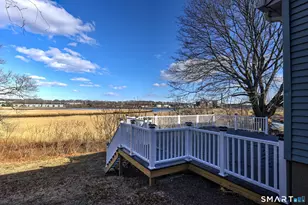 206 Bridgeview Pl, Stratford, CT 06614 - Photo 30