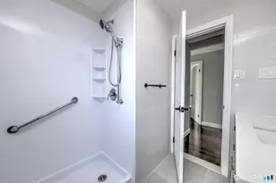 206 Bridgeview Pl, Stratford, CT 06614 - Photo 22
