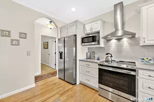 5 Beaudry Ln, Bloomfield, CT 06002 - Photo 16
