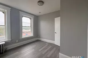 343 W Main St, Waterbury, CT 06702 - Photo 10