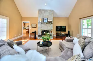 118 Nursery Rd, Ridgefield, CT 06877 - Photo 12