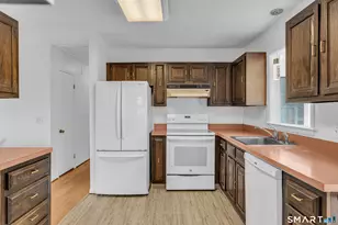 282 Millstone Road E, Waterford, CT 06385 - Photo 18
