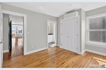 138 Bank Street #2B, New London, CT 06320 - Photo 12