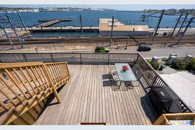 138 Bank Street #2B, New London, CT 06320 - Photo 2