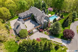 49 Middle River Rd, Danbury, CT 06811 - Photo 2