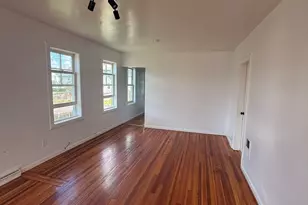 610 Hawley Ave, Bridgeport, CT 06606 - Photo 16