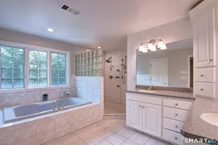 123 Feldspar Ridge, Glastonbury, CT 06033 - Photo 24
