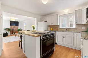 99 Judd St, Fairfield, CT 06824 - Photo 12