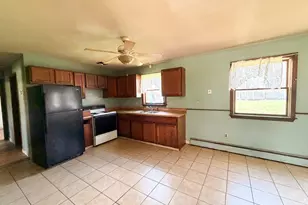 21 Potvin Ave, Plainfield, CT 06354 - Photo 6