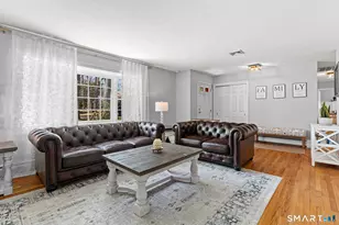 19 Merrimac Dr, Trumbull, CT 06611 - Photo 2