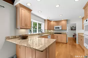 180 Davis Hill Rd, Weston, CT 06883 - Photo 8