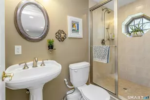 59 Westwood Rd, Stamford, CT 06902 - Photo 22