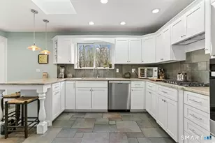 86 Seventy Acre Rd, Redding, CT 06896 - Photo 8