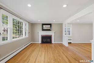 32 Meadowgate St, Wethersfield, CT 06109 - Photo 8