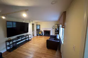 18 Lawler Rd, West Hartford, CT 06117 - Photo 2