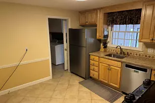 18 Lawler Rd, West Hartford, CT 06117 - Photo 6