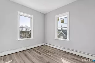 1220 Pembroke St, Bridgeport, CT 06608 - Photo 4