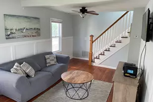 799 Rowland Rd, Fairfield, CT 06824 - Photo 8