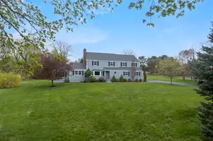 147 Carriage Dr, Fairfield, CT 06890 - Photo 34