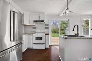 61 Ingham Hill Rd, Old Saybrook, CT 06475 - Photo 8