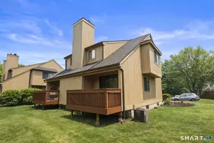 9 Avon Ct, Beacon Falls, CT 06403 - Photo 10