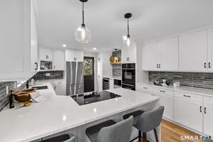 11 Ranger Ln, West Hartford, CT 06117 - Photo 4
