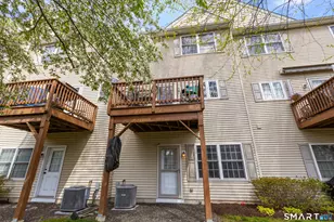 2 Sheridan St, Danbury, CT 06810 - Photo 18