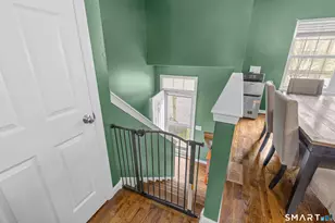 2 Sheridan St, Danbury, CT 06810 - Photo 6