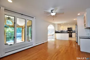 32 Cornfield Rd, Windsor, CT 06095 - Photo 12