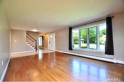 32 Cornfield Road, Windsor, CT 06095 - Photo 4