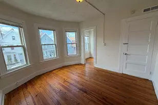 120 Rennell St, Bridgeport, CT 06604 - Photo 6