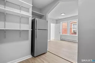 25 Whittier St, Bridgeport, CT 06605 - Photo 2