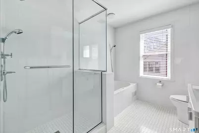 126 Fifth Avenue, Milford, CT 06460 - Photo 18