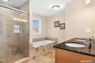 235 Laurel St, Stratford, CT 06615 - Photo 20