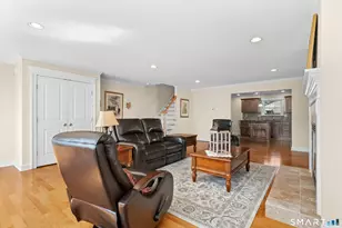 235 Laurel St, Stratford, CT 06615 - Photo 10