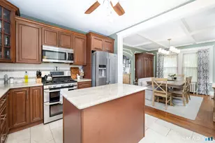 75 Harmon St, Hamden, CT 06517 - Photo 12