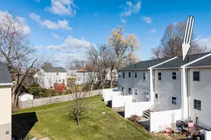 56 Elm St, Enfield, CT 06082 - Photo 30