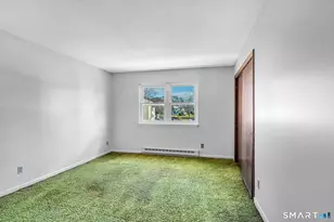 56 Elm St, Enfield, CT 06082 - Photo 18