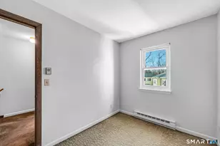 56 Elm St, Enfield, CT 06082 - Photo 24