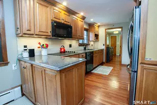 42 Reussner Rd, Southington, CT 06489 - Photo 10