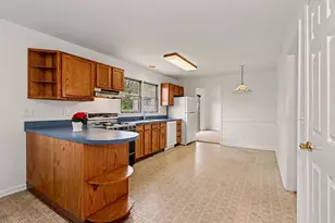 43 Randall Ave, Stamford, CT 06905 - Photo 10