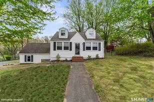 6 Prospect Dr, Newtown, CT 06470 - Photo 2