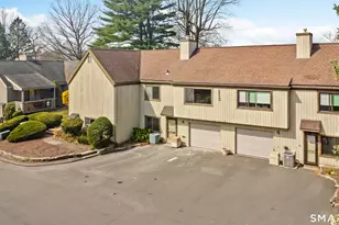 564 Pequot Ln, Stratford, CT 06614 - Photo 22