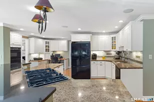 179 Lawrence Rd, Fairfield, CT 06824 - Photo 8